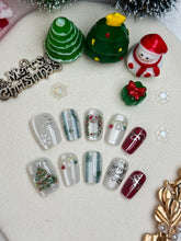 Shimmering Silver With Snowflakes And Christmas Trees Press-On Nails