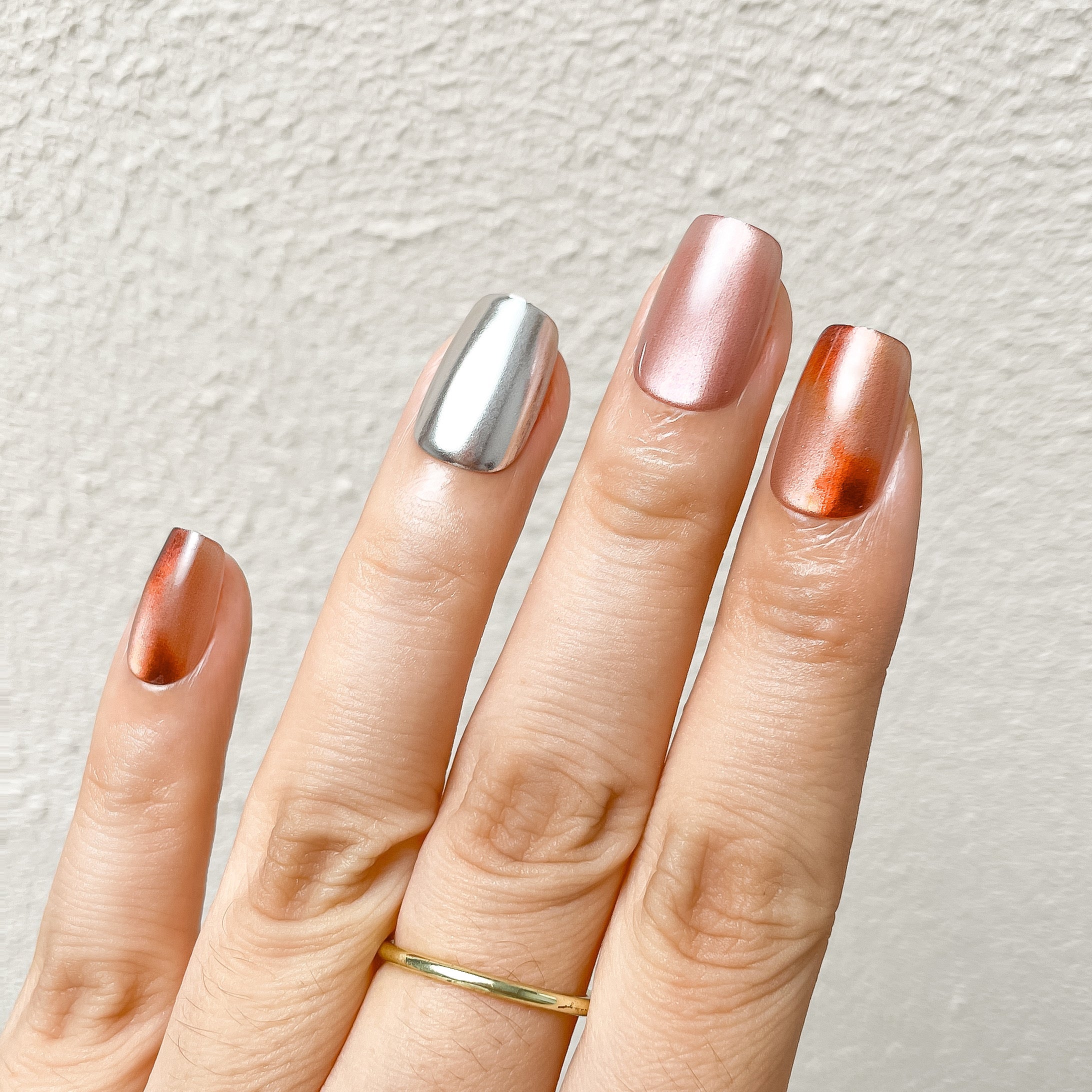 Warm brown and sleek metallic silver Press-On Nails