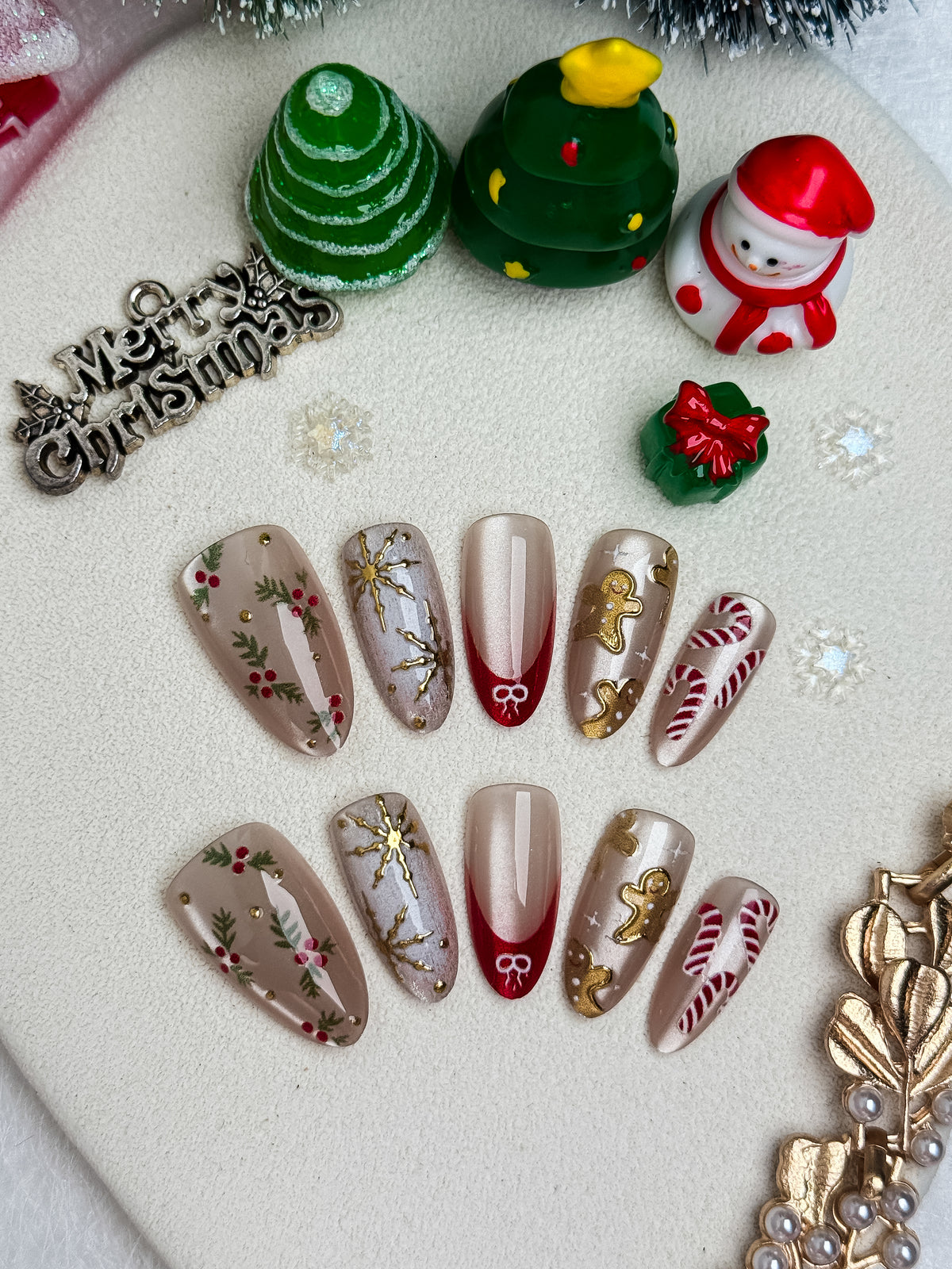 Christmas Collection Mid-Year Clearance